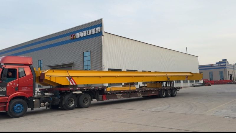 電動葫蘆橋式起重機 LH10t-27.95m 電動單梁起重機 LD5t—23.3m 制作完成，發往浙江省金華市交付客戶使用
